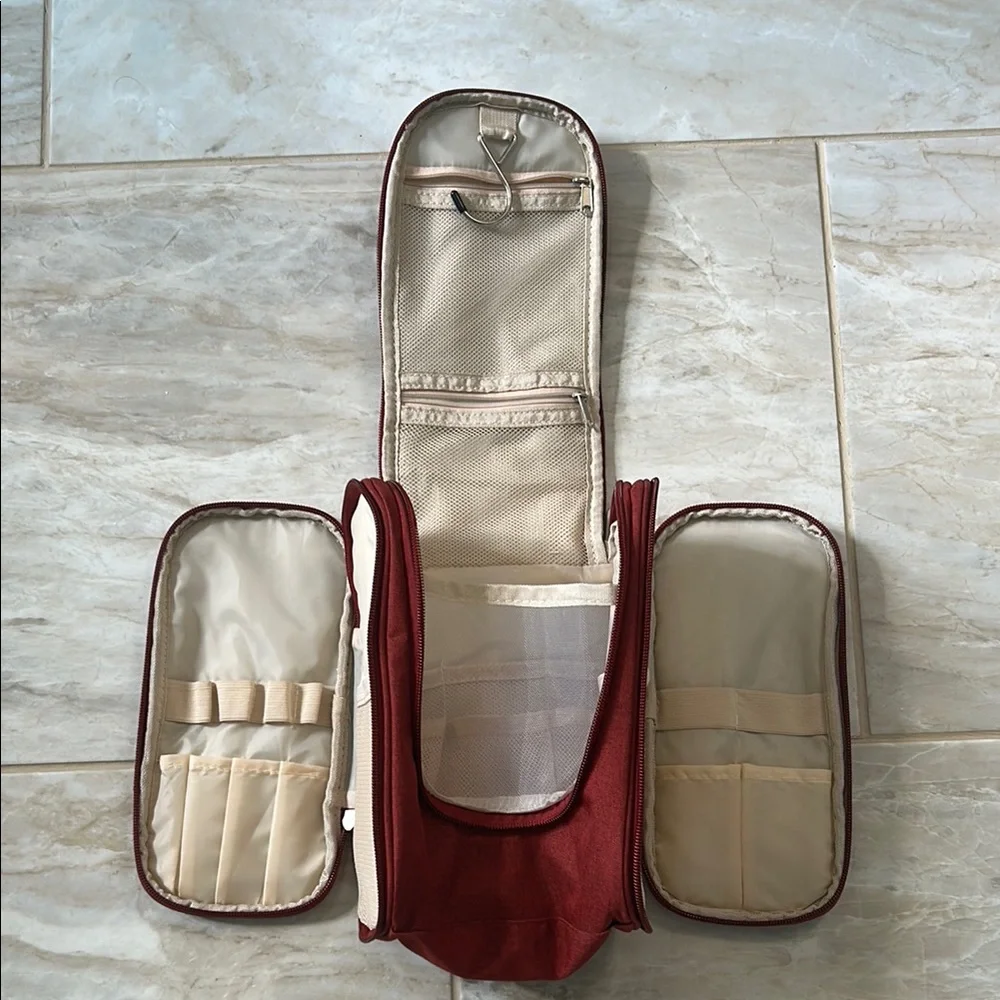 Red Hanging Bath Organizer